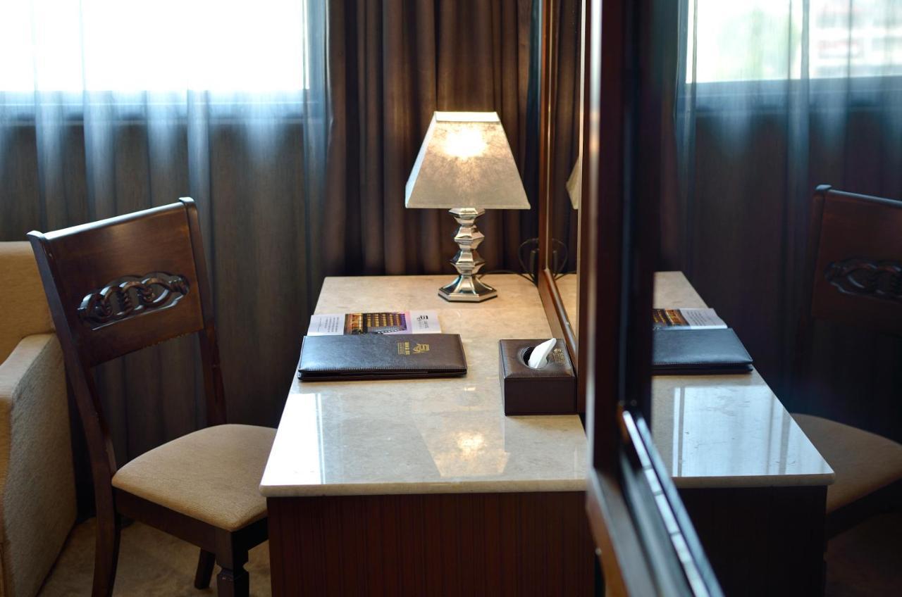 Guanko Hotel Città di Chiayi Esterno foto